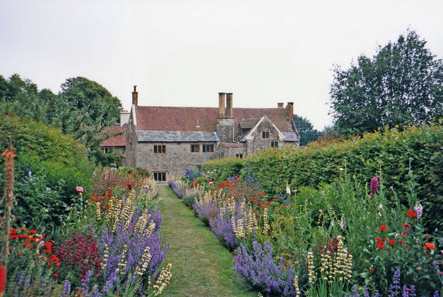 Mottistone Manor Gardens